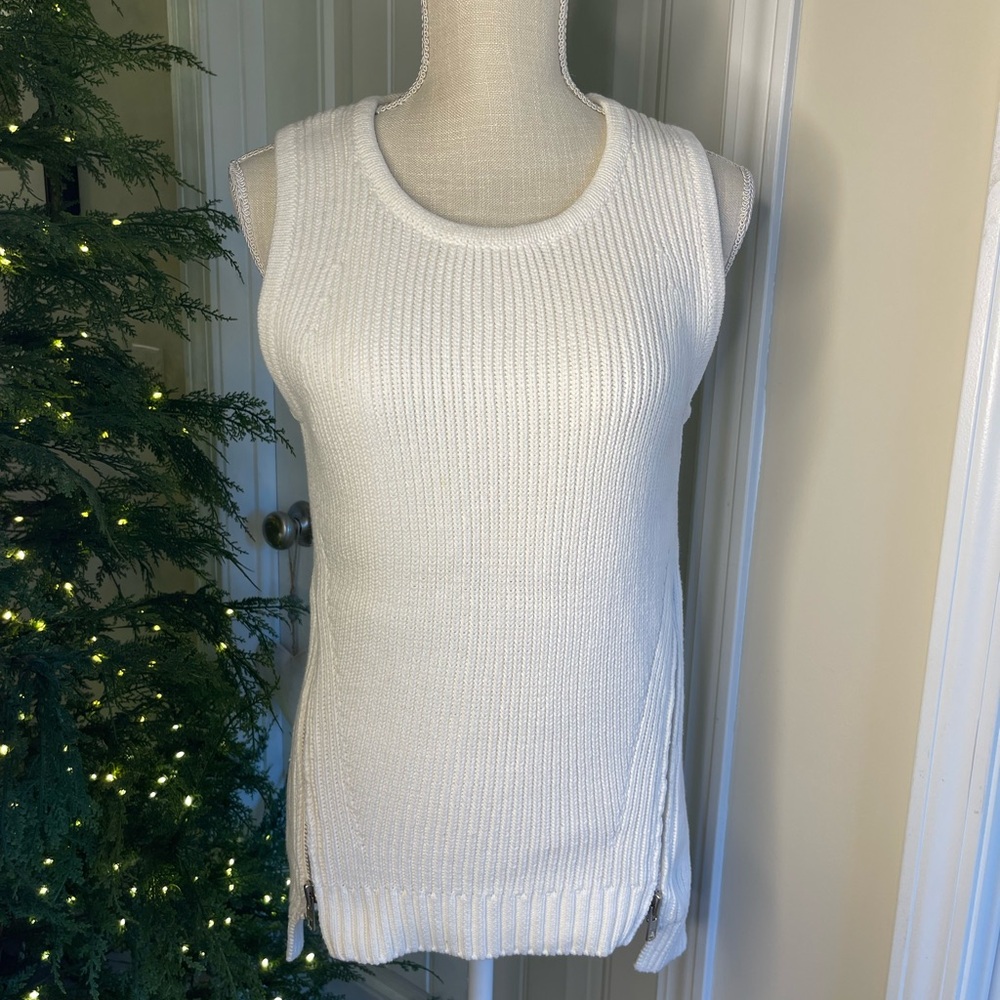 BARDOT COTTON  Sleeveless SWEATER WITH SIZE ZIPPERS SIZE 10/ L